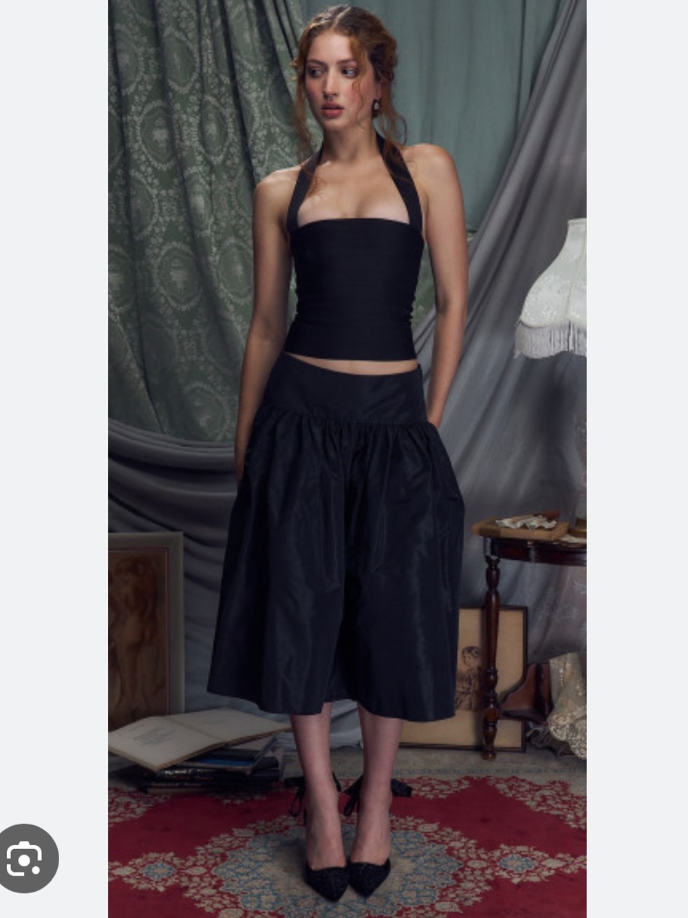 Mirror Palais halter style black top
